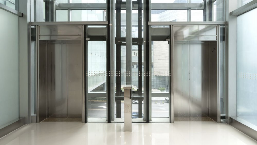 Mantenimiento preventivo y correctivo de ascensores y escaleras mecánicas CerberLift